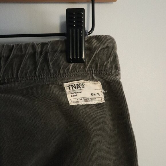 TNA Women's Green Sz M Straight Leg Corduroy Ribbed Stretch Pull On Pants - Picture 6 of 12
